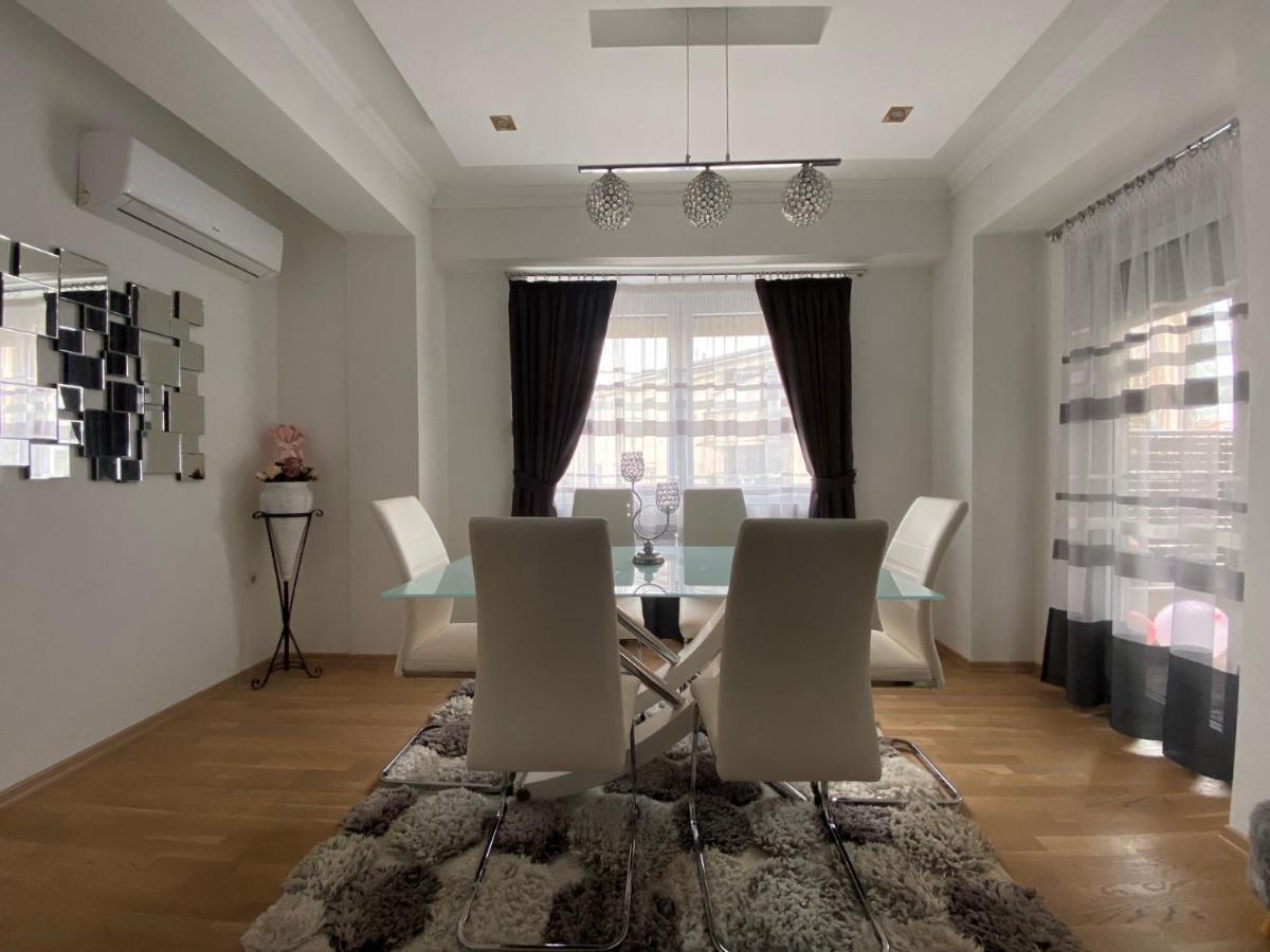 Royal King Apartment Kumanovo Bagian luar foto